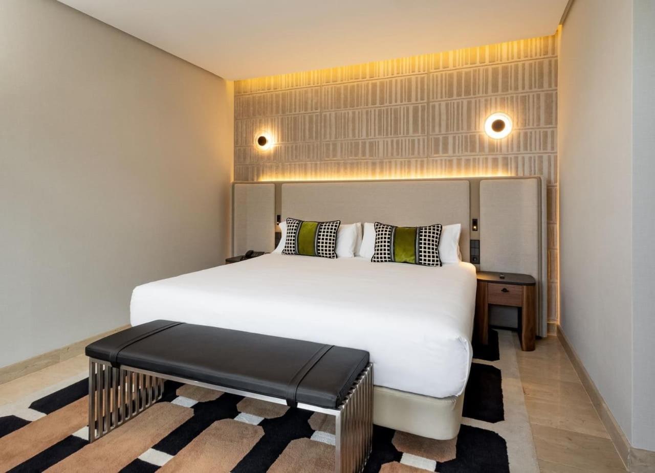 Deluxe Double Room,1660280404:JPEG